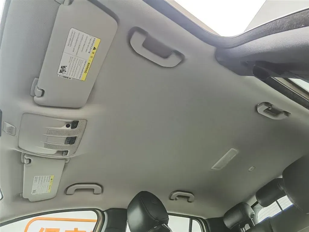 2017 Infiniti QX30 1.6T 156HP L4 7DCT,autocango,china used car exporter,china ev exporter,chinese used car exporter,chinese used ev exporter