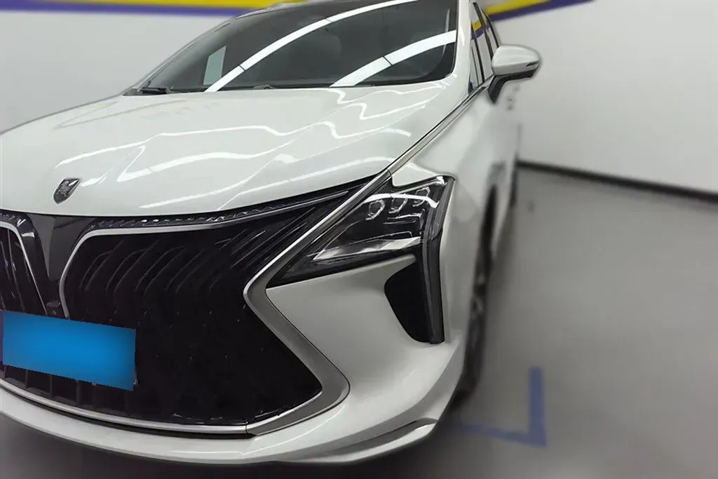 2022 DongFeng Forthing Yacht 1.5T 197HP L4 7DCT,autocango,china used car exporter,china ev exporter,chinese used car exporter,chinese used ev exporter