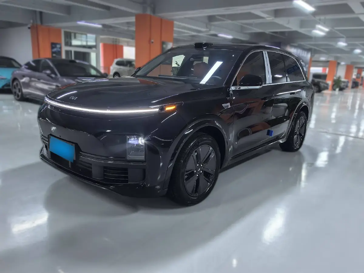 2024 Li L8 Range Extended 154HP REEV 42.8KWH