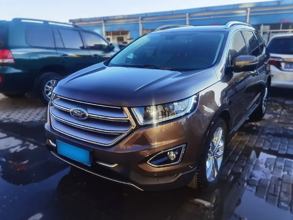 2016 Ford Edge 2.0T 245HP L4 6AT