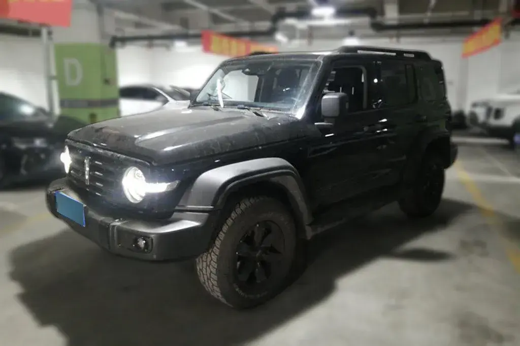 2021 Tank 300 2.0T 227HP L4 8AT