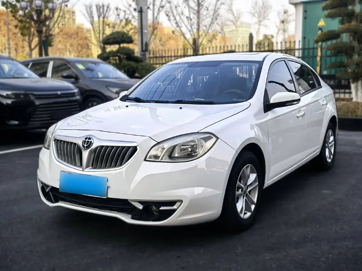 2013 Brilliance Auto H330 1.5L 105HP L4 4AT