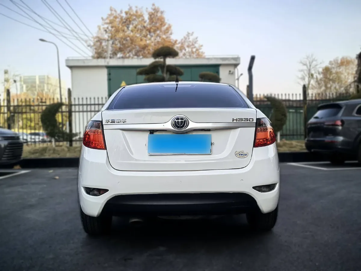 2013 Brilliance Auto H330 1.5L 105HP L4 4AT,autocango,china used car exporter,china ev exporter,chinese used car exporter,chinese used ev exporter