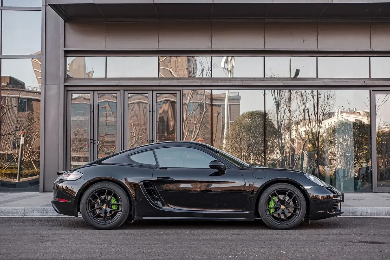 2018 Porsche 718 2.0T 250HP H4 7DCT,autocango,china used car exporter,china ev exporter,chinese used car exporter,chinese used ev exporter