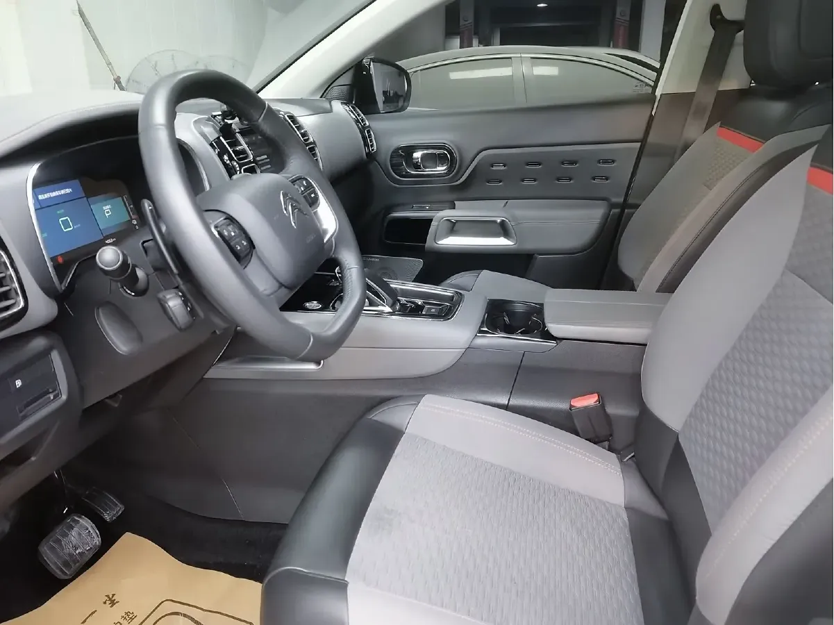 2020 Citroen C5 AircrossS 1.6T 200HP L4 8AT PHEV 12.96KWH,autocango,china used car exporter,china ev exporter,chinese used car exporter,chinese used ev exporter