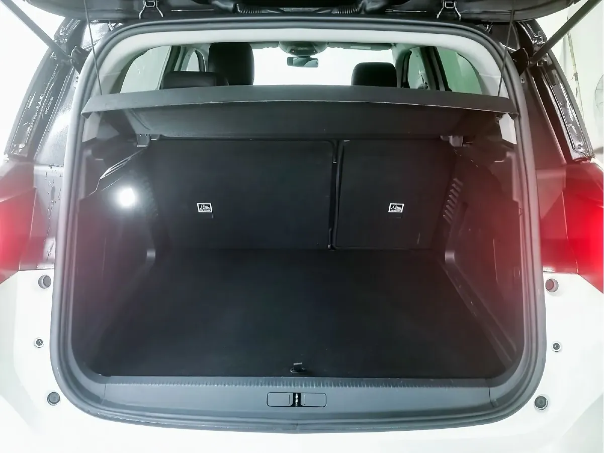 2020 Citroen C5 AircrossS 1.6T 200HP L4 8AT PHEV 12.96KWH,autocango,china used car exporter,china ev exporter,chinese used car exporter,chinese used ev exporter