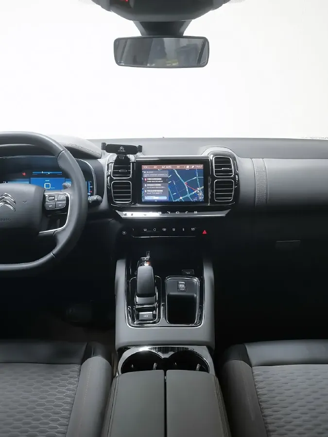 2020 Citroen C5 AircrossS 1.6T 200HP L4 8AT PHEV 12.96KWH,autocango,china used car exporter,china ev exporter,chinese used car exporter,chinese used ev exporter