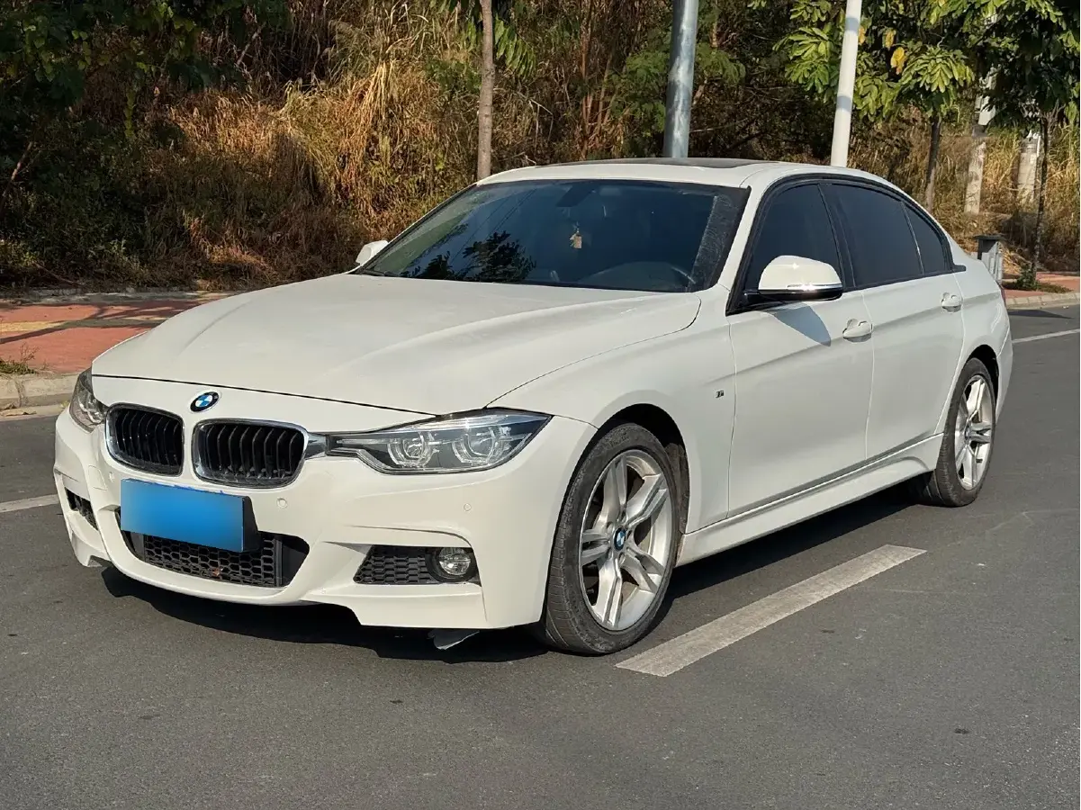 2017 BMW 3 Series 2.0T 184HP L4 8AT