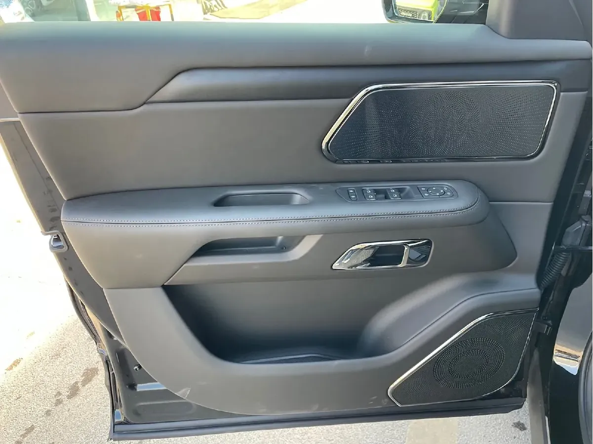 2024 PloeStone 01 1.5T 152HP L4 REEV 58.4KWH,autocango,china used car exporter,china ev exporter,chinese used car exporter,chinese used ev exporter