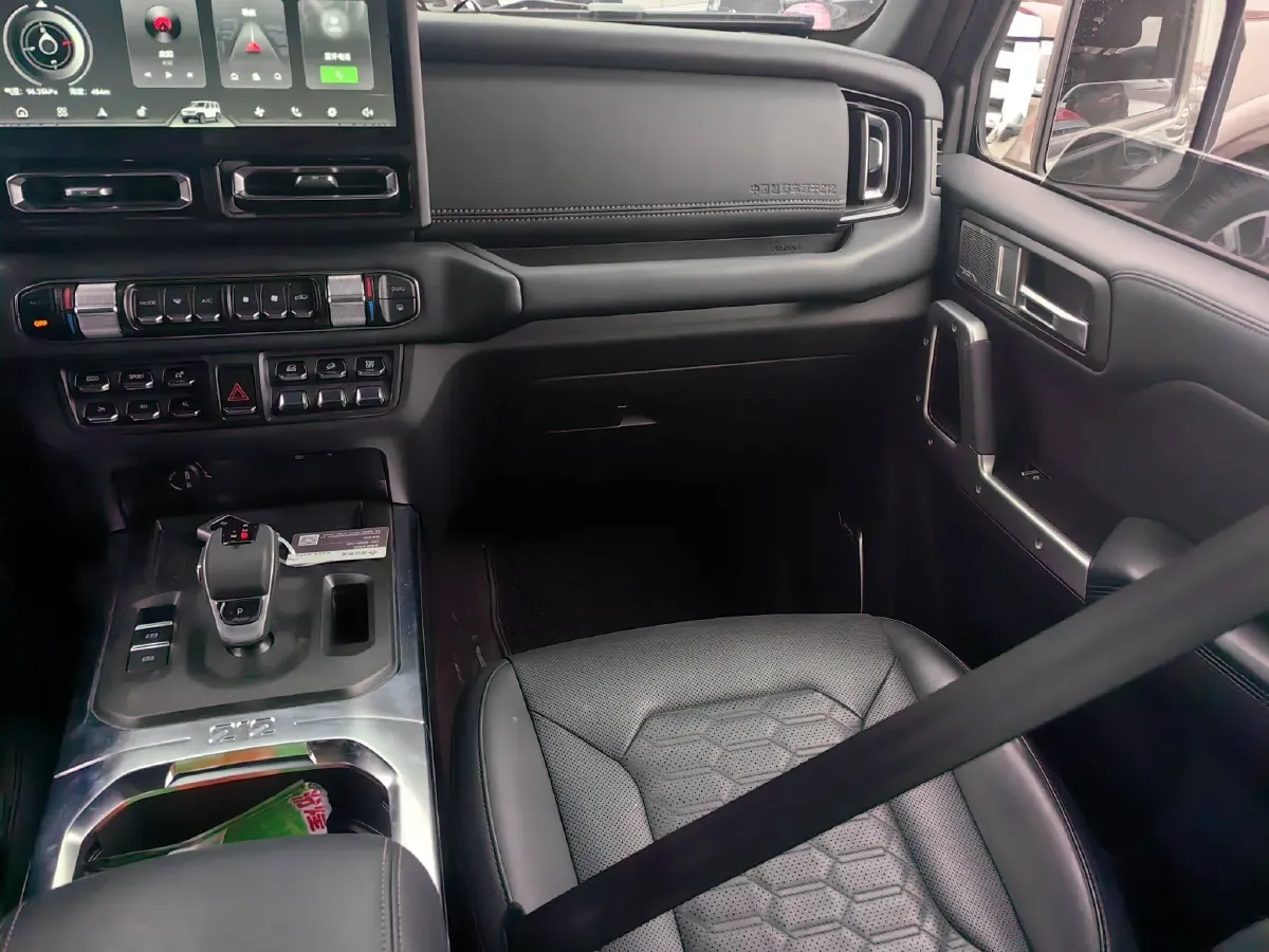 2024 212 212 T01 2.0T 252HP L4 8AT,autocango,china used car exporter,china ev exporter,chinese used car exporter,chinese used ev exporter