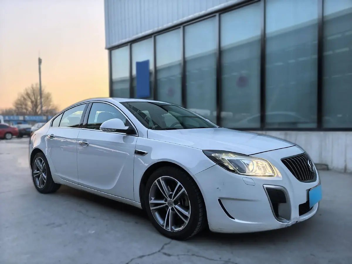 2012 Buick Regal 2.0T 220HP L4 6AT