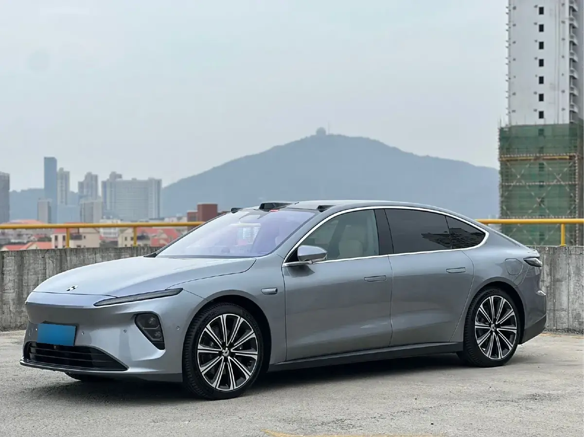 2024 NIO ET7 BEV 75KWH