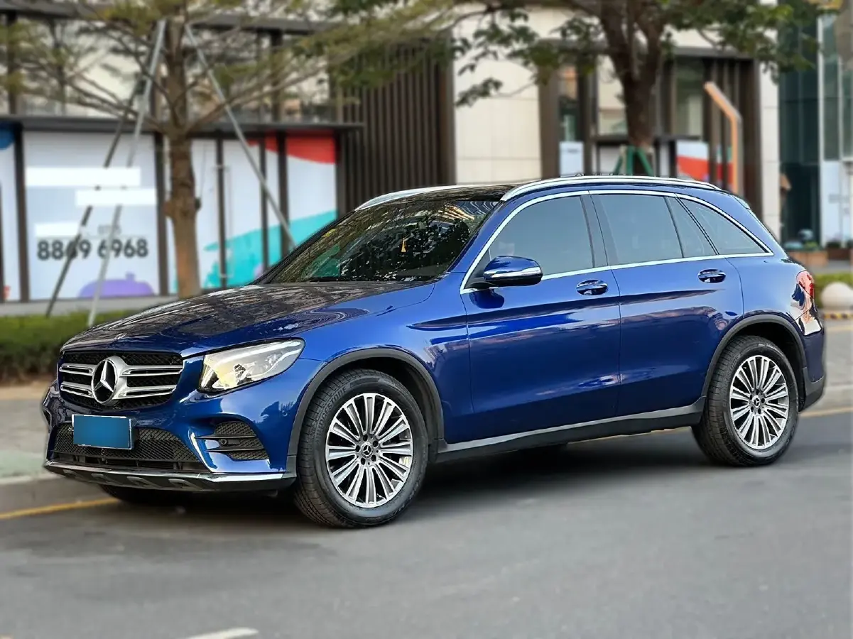 2017 Mercedes-Benz GLC Class 2.0T 211HP L4 9AT
