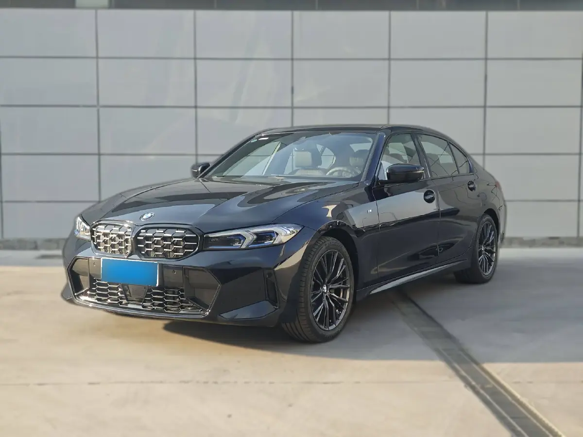 2024 BMW 3 Series 2.0T 245HP L4 8AT