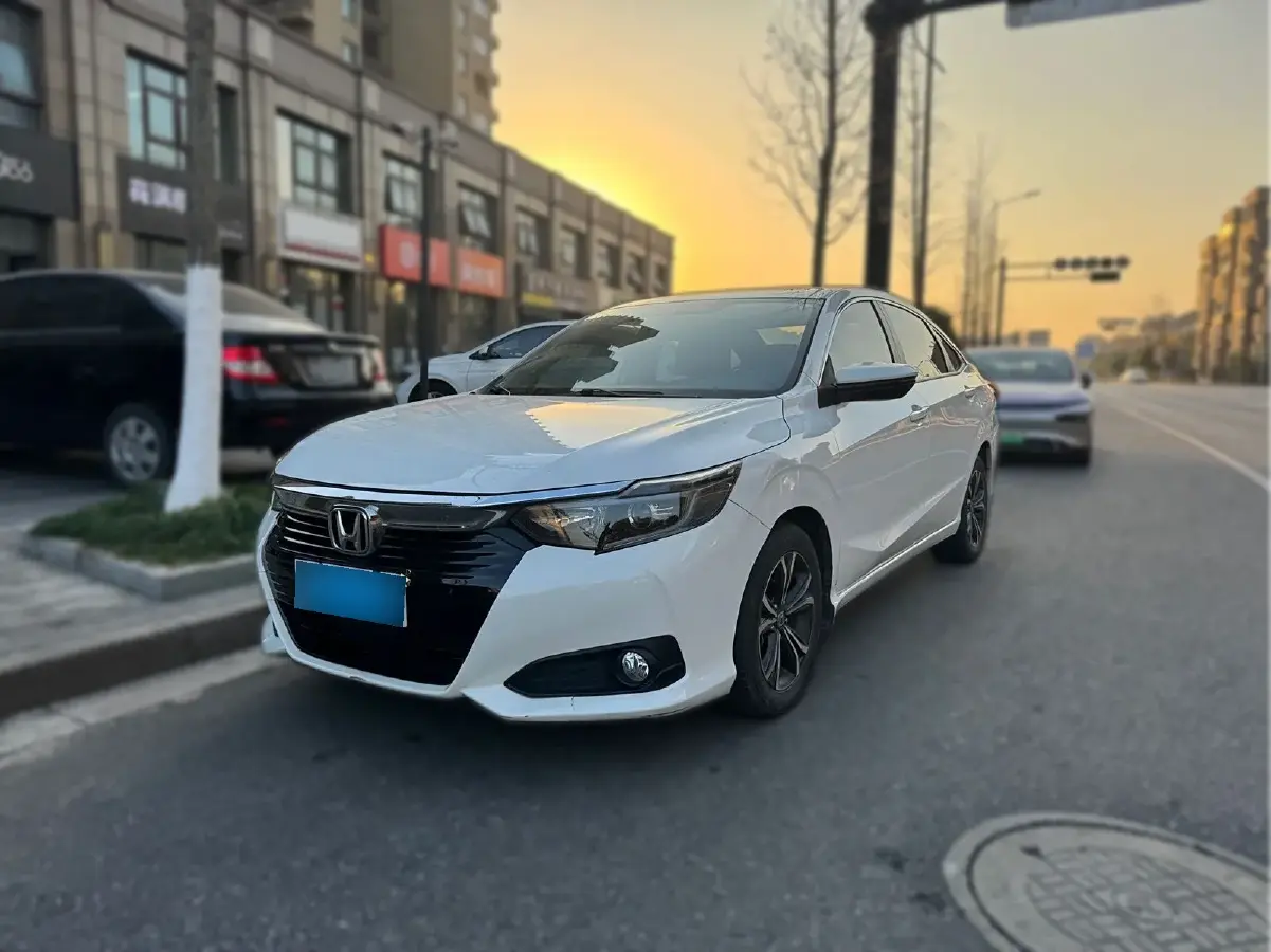 2022 Honda Crider 1.0T 122HP L3 CVT