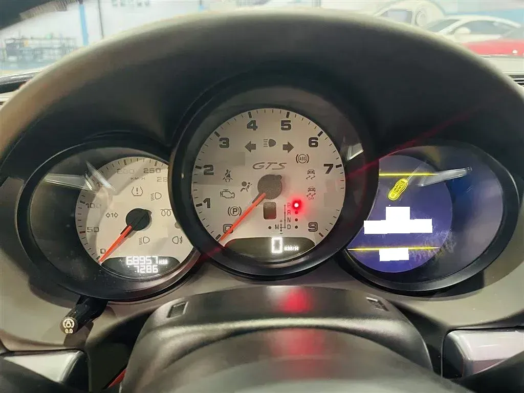 2013 Porsche Cayman 2.7L 275HP H6 7DCT,autocango,china used car exporter,china ev exporter,chinese used car exporter,chinese used ev exporter