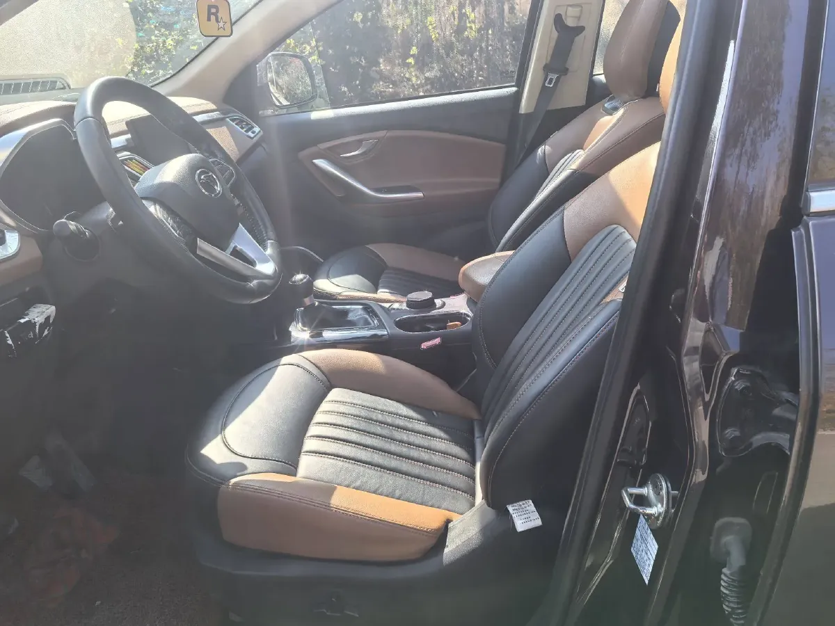 2015 Soueast DX7 1.5T 156HP L4 6MT,autocango,china used car exporter,china ev exporter,chinese used car exporter,chinese used ev exporter