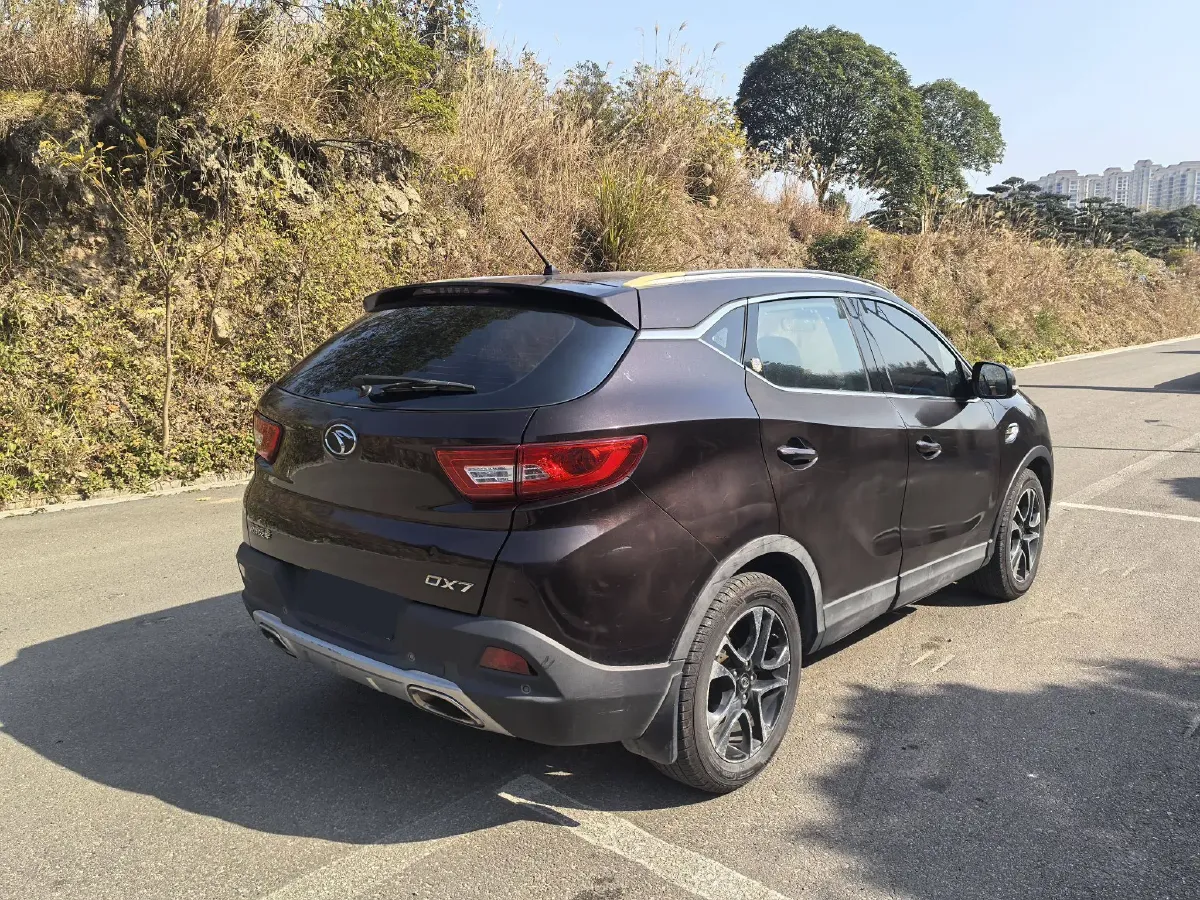 2015 Soueast DX7 1.5T 156HP L4 6MT,autocango,china used car exporter,china ev exporter,chinese used car exporter,chinese used ev exporter