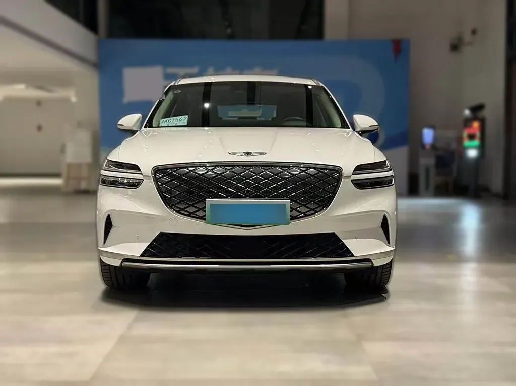 2023 Genesis GV70 BEV 76.4KWH,autocango,china used car exporter,china ev exporter,chinese used car exporter,chinese used ev exporter