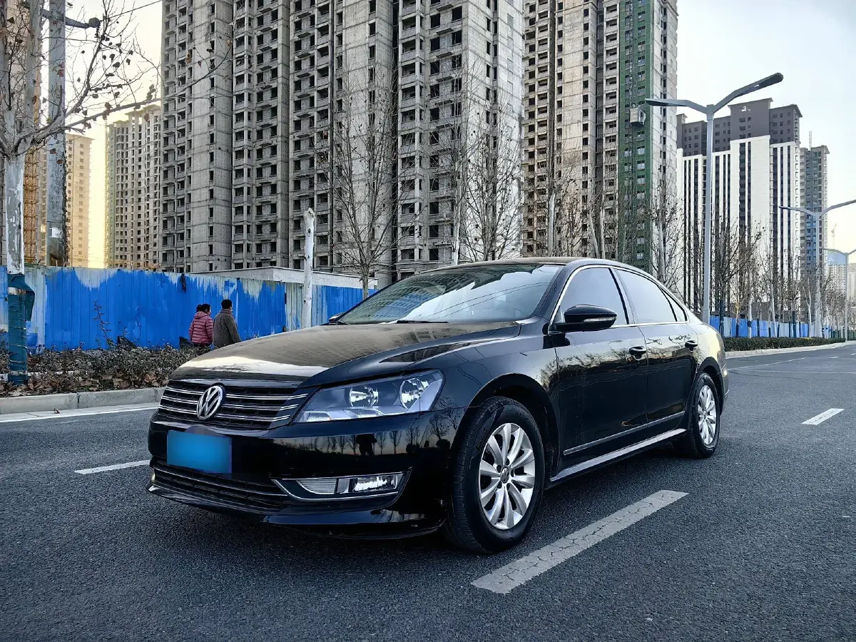 2013 Volkswagen Passat 1.8T 160HP L4 7DCT