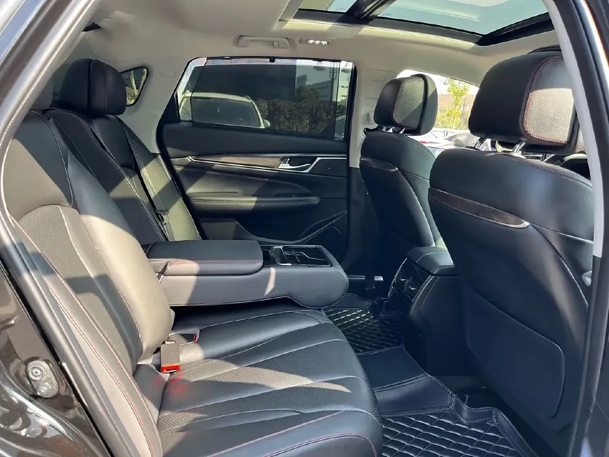 2020 GAC Trumpchi GA8 2.0T 252HP L4 6AT,autocango,china used car exporter,china ev exporter,chinese used car exporter,chinese used ev exporter