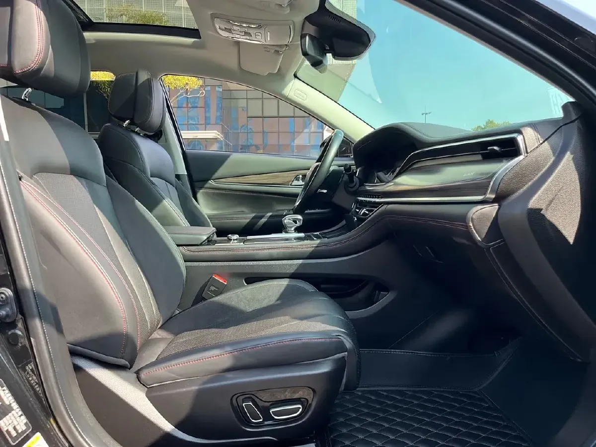 2020 GAC Trumpchi GA8 2.0T 252HP L4 6AT,autocango,china used car exporter,china ev exporter,chinese used car exporter,chinese used ev exporter