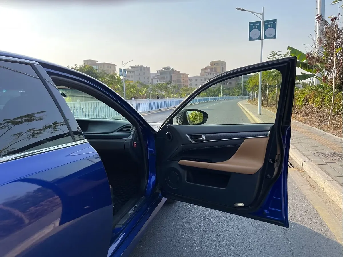 2016 Lexus GS 2.0T 245HP L4 8AT,autocango,china used car exporter,china ev exporter,chinese used car exporter,chinese used ev exporter