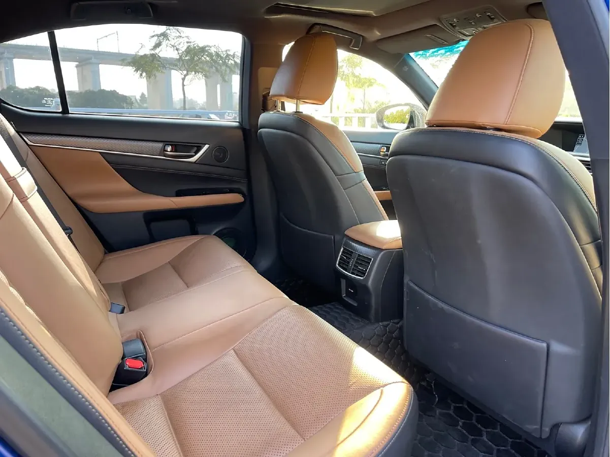 2016 Lexus GS 2.0T 245HP L4 8AT,autocango,china used car exporter,china ev exporter,chinese used car exporter,chinese used ev exporter