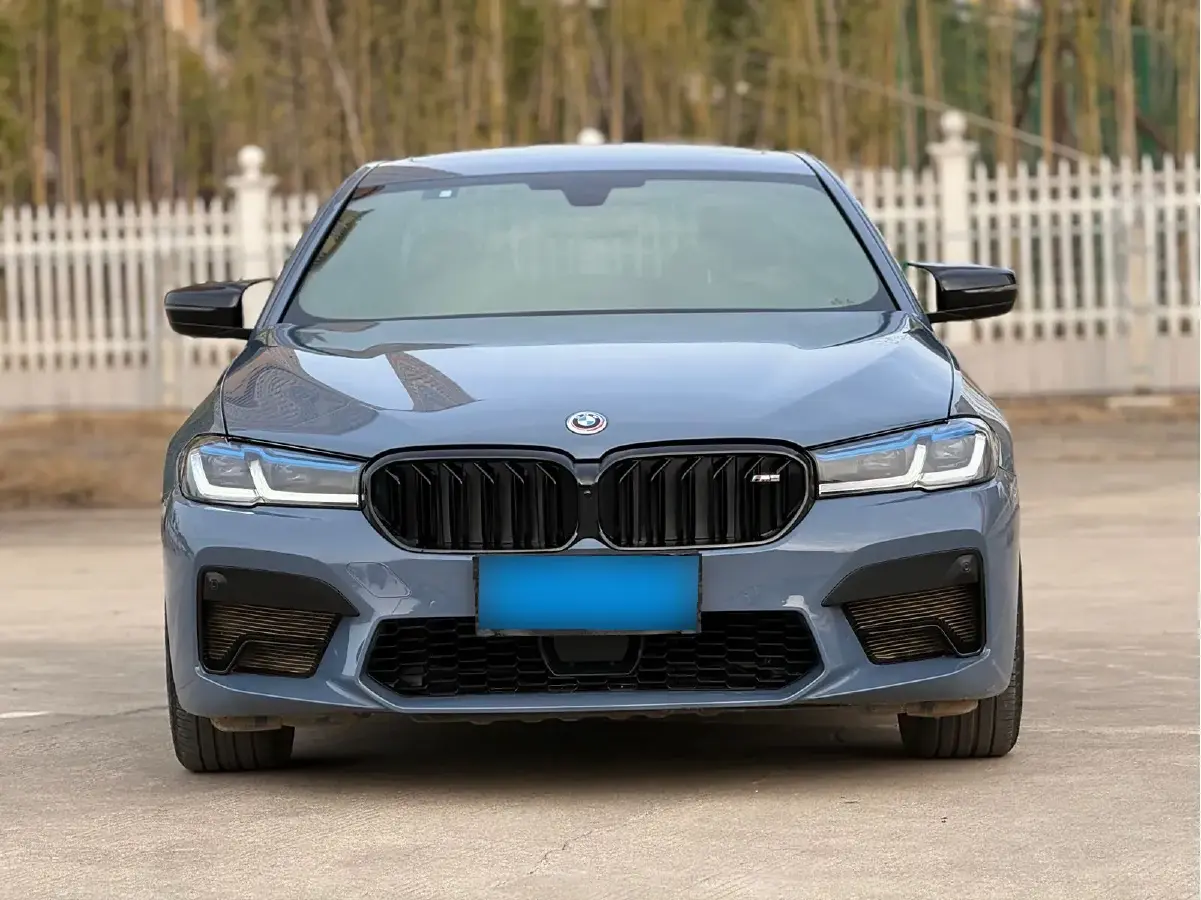 2018 BMW 5 Series 2.0T 252HP L4 8AT