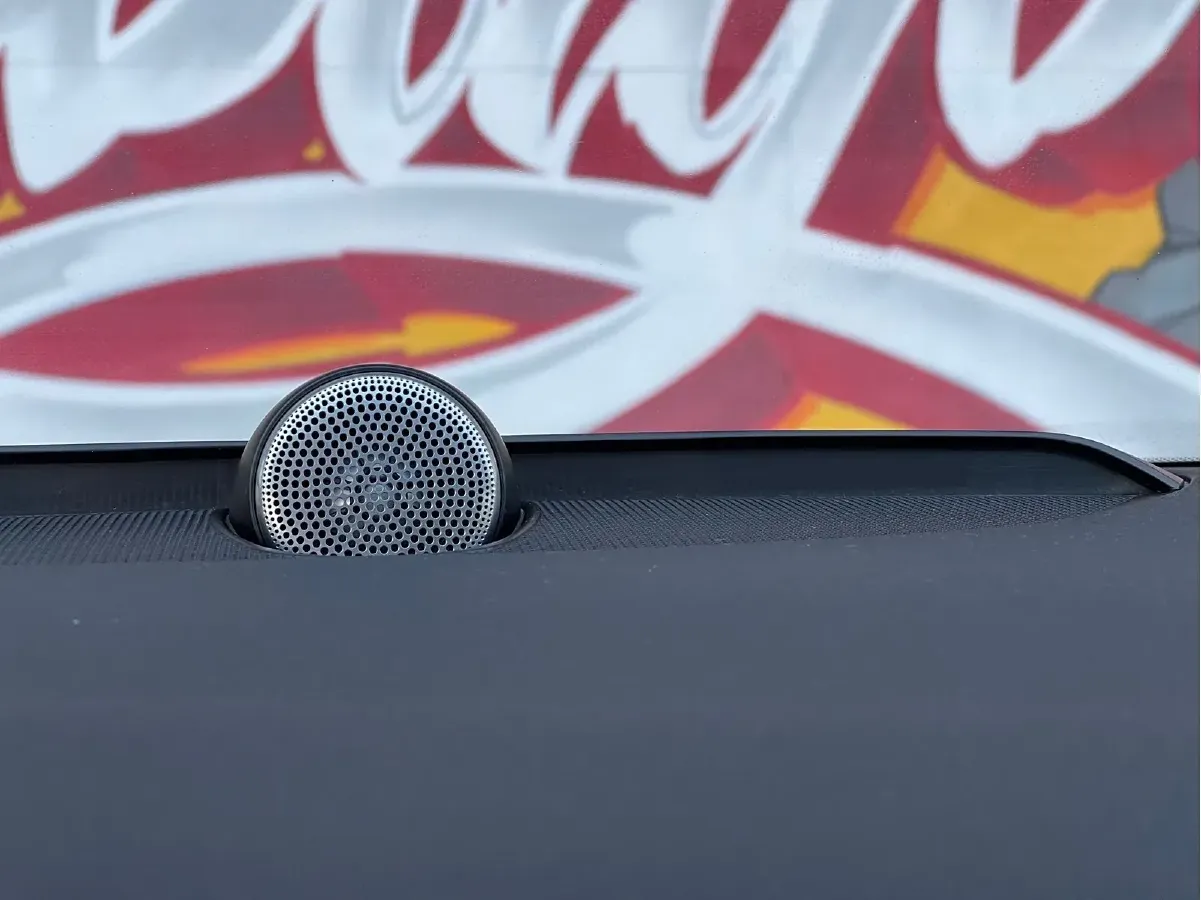 2021 Volvo V60 2.0T 250HP L4 8AT,autocango,china used car exporter,china ev exporter,chinese used car exporter,chinese used ev exporter