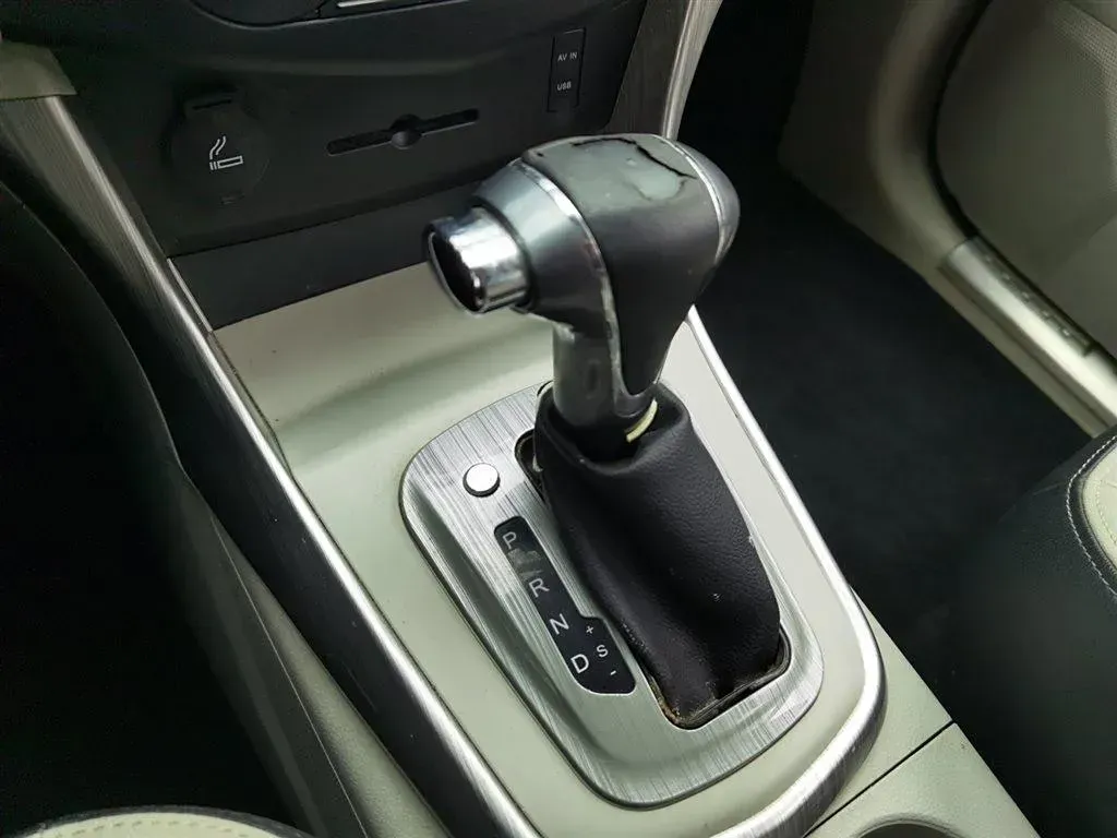 2016 DongFeng Forthing S500 1.6L 122HP L4 CVT,autocango,china used car exporter,china ev exporter,chinese used car exporter,chinese used ev exporter