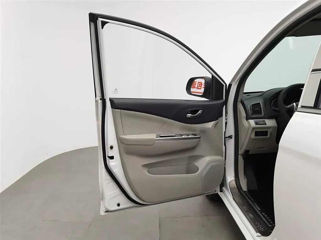 2016 DongFeng Forthing S500 1.6L 122HP L4 CVT,autocango,china used car exporter,china ev exporter,chinese used car exporter,chinese used ev exporter