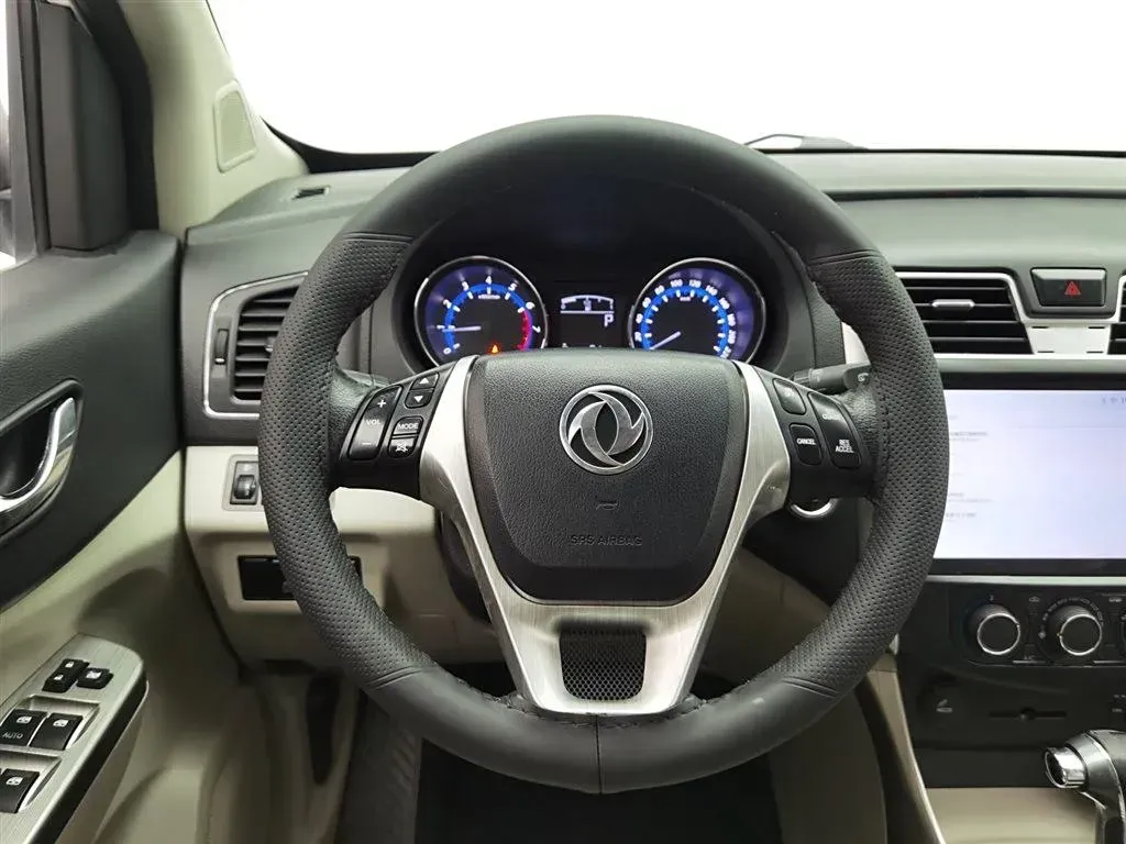 2016 DongFeng Forthing S500 1.6L 122HP L4 CVT,autocango,china used car exporter,china ev exporter,chinese used car exporter,chinese used ev exporter