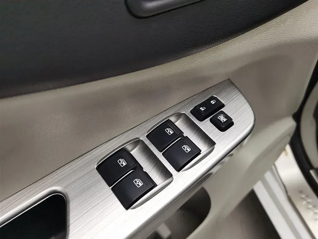 2016 DongFeng Forthing S500 1.6L 122HP L4 CVT,autocango,china used car exporter,china ev exporter,chinese used car exporter,chinese used ev exporter