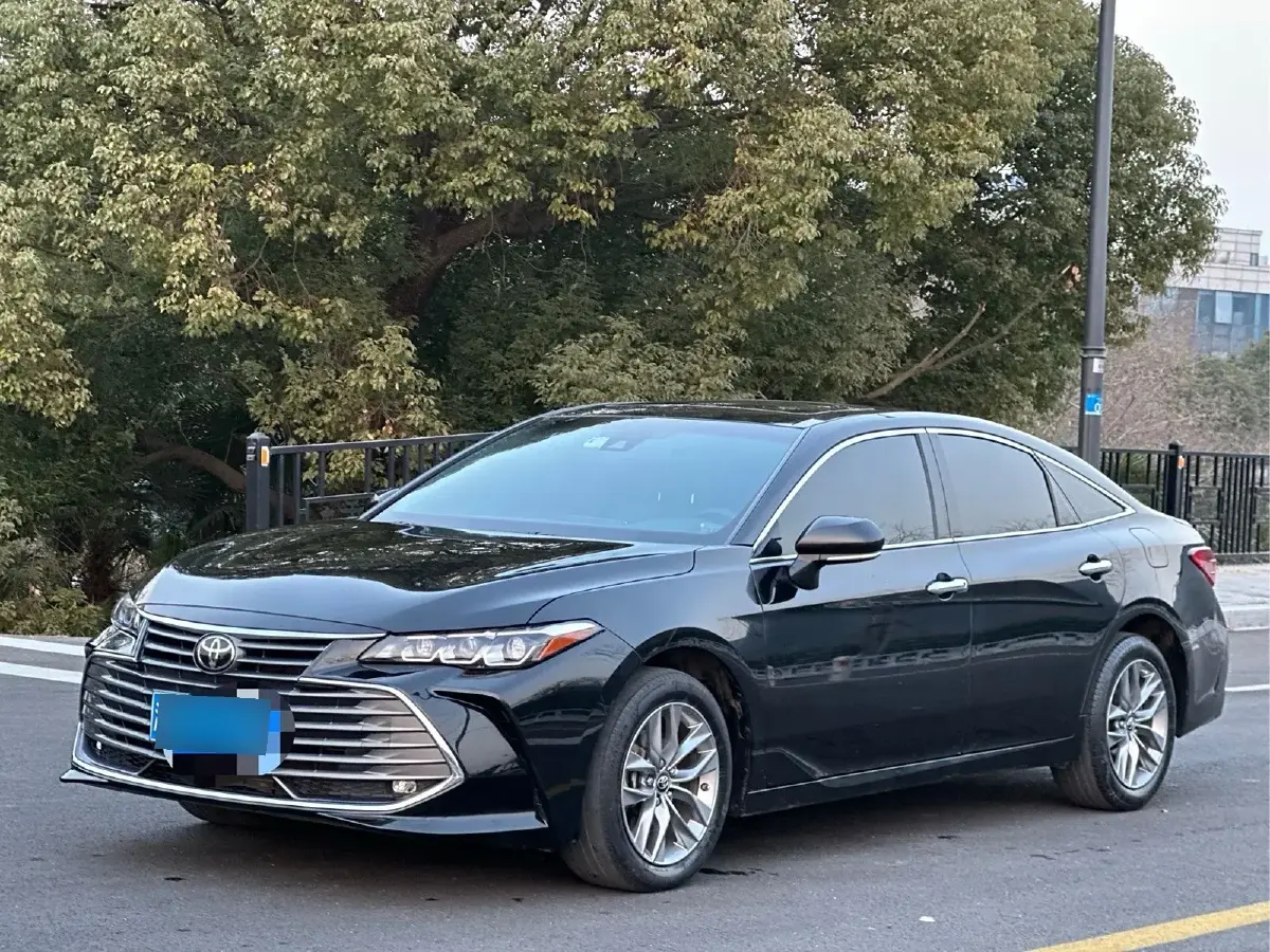 2019 Toyota Avalon 2.0L 178HP L4 CVT