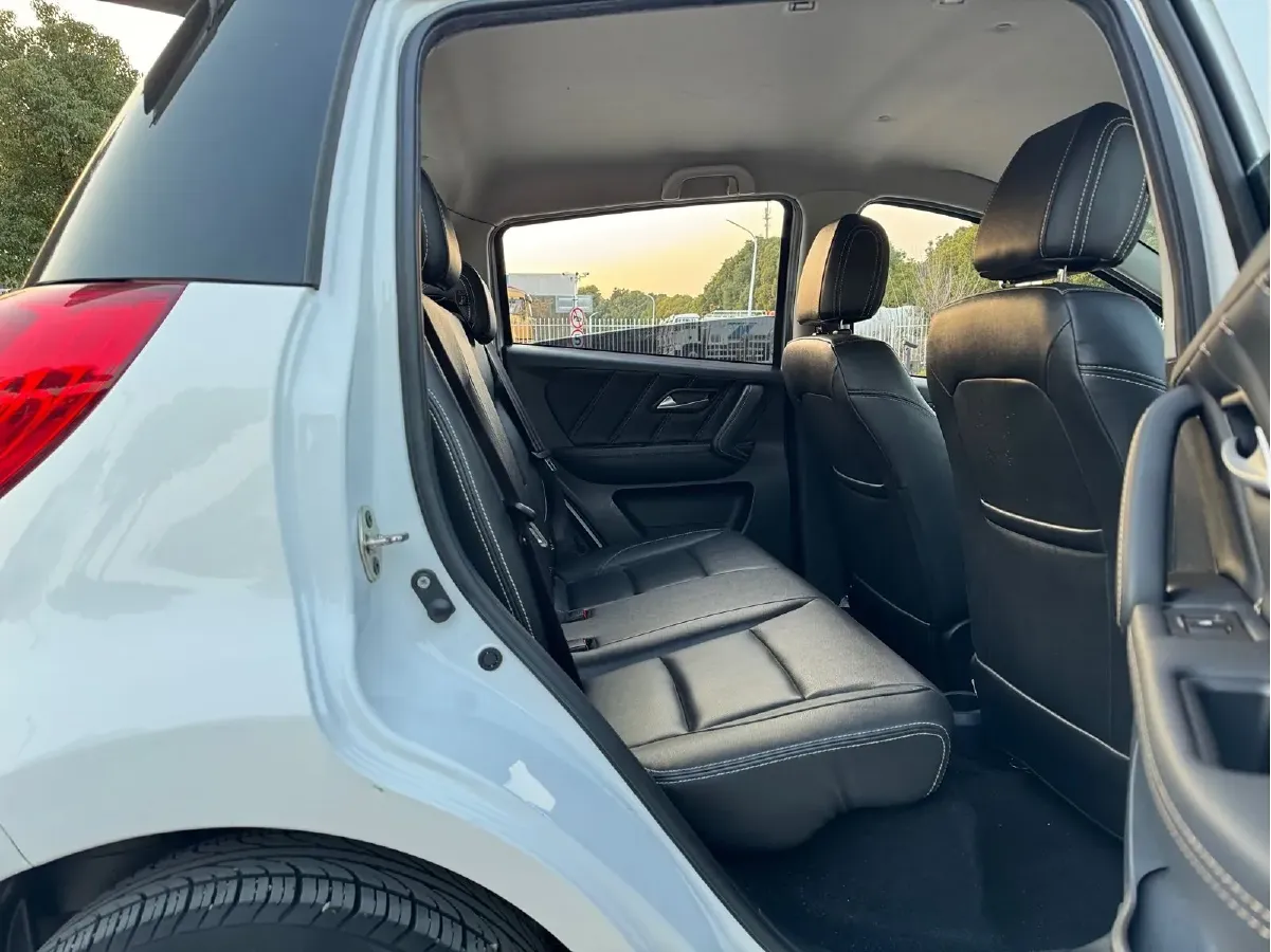 2019 JAC iEV6E BEV 34.9KWH,autocango,china used car exporter,china ev exporter,chinese used car exporter,chinese used ev exporter