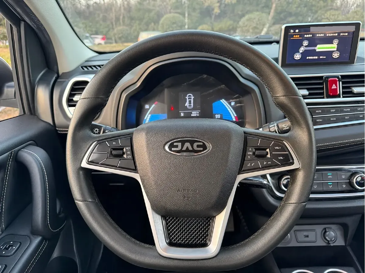 2019 JAC iEV6E BEV 34.9KWH,autocango,china used car exporter,china ev exporter,chinese used car exporter,chinese used ev exporter
