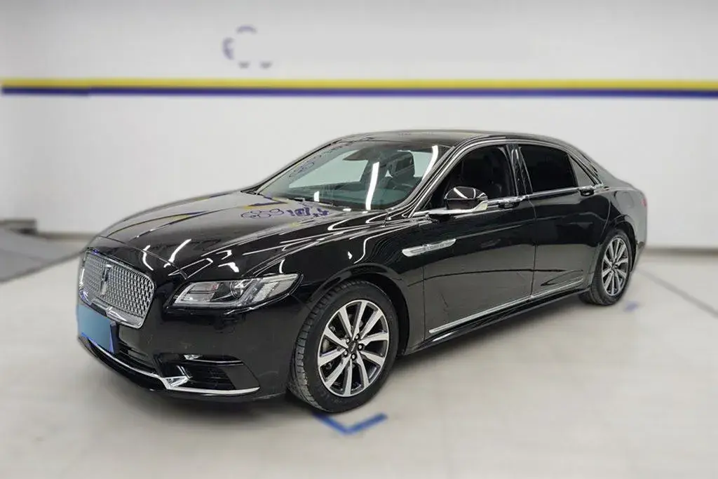 2019 Lincoln Continental 2.0T 241HP L4 6AT