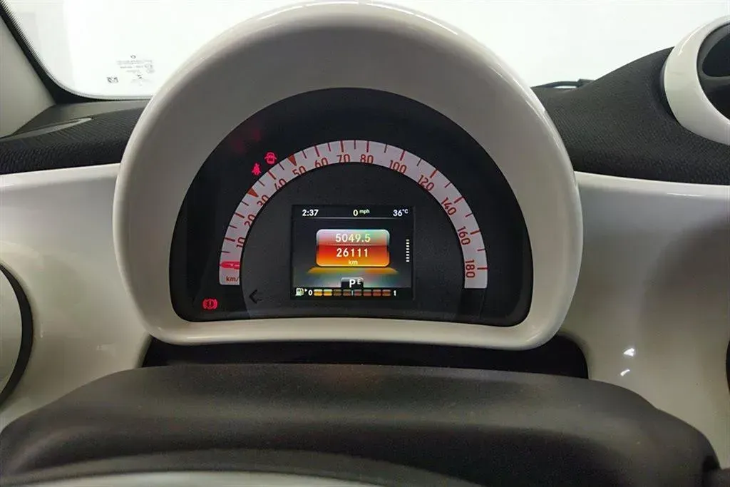 2015 Smart smart fortwo 1.0L 71HP L3 6DCT,autocango,china used car exporter,china ev exporter,chinese used car exporter,chinese used ev exporter