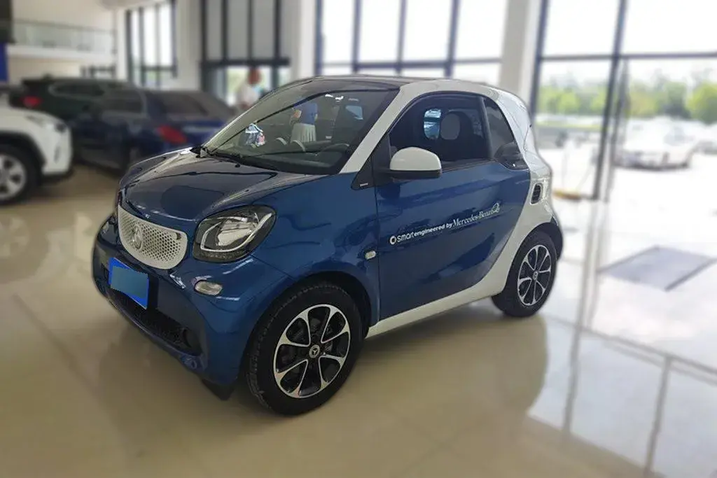 2015 Smart smart fortwo 1.0L 71HP L3 6DCT