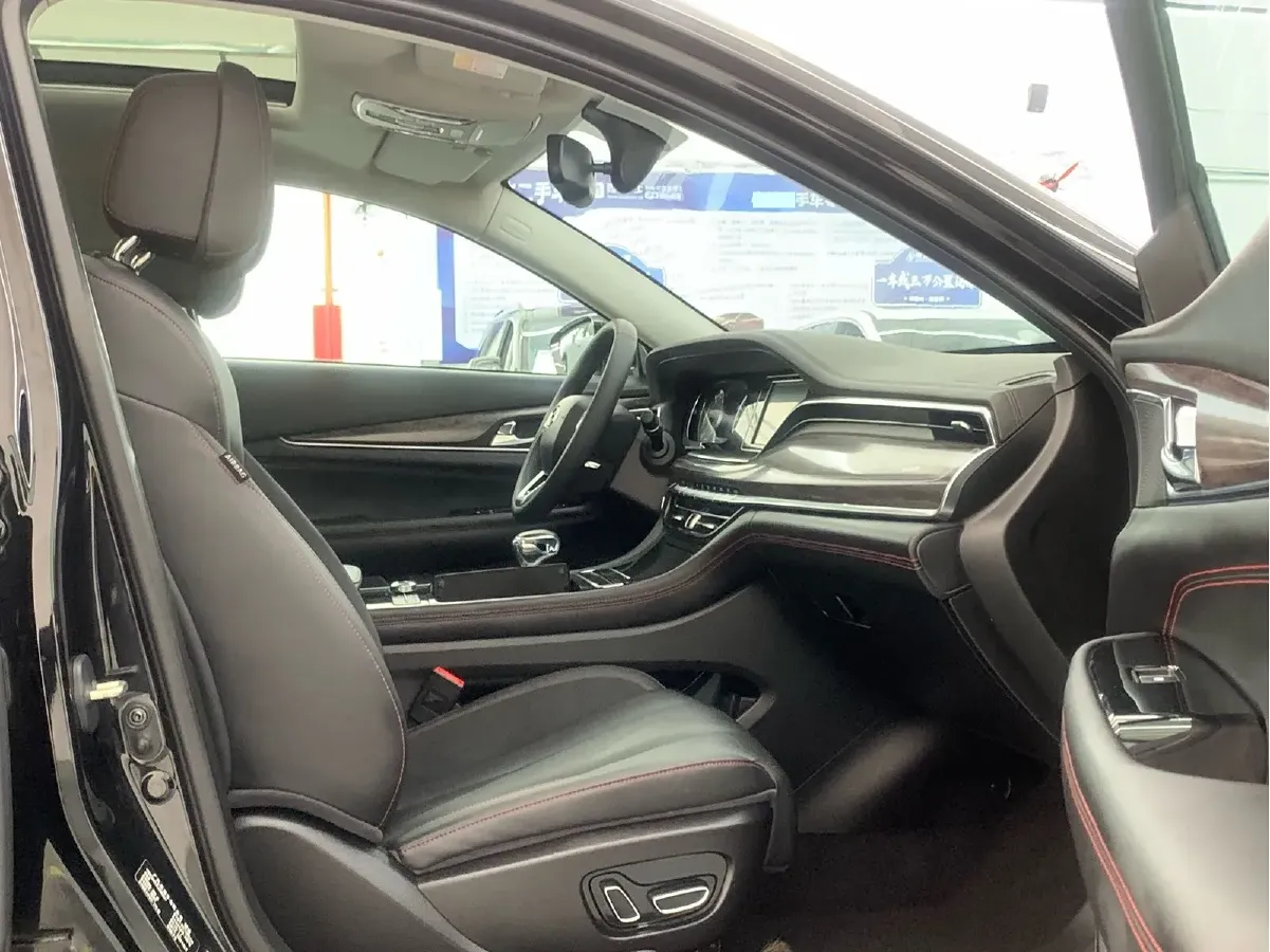 2020 GAC Trumpchi GA8 2.0T 252HP L4 6AT,autocango,china used car exporter,china ev exporter,chinese used car exporter,chinese used ev exporter