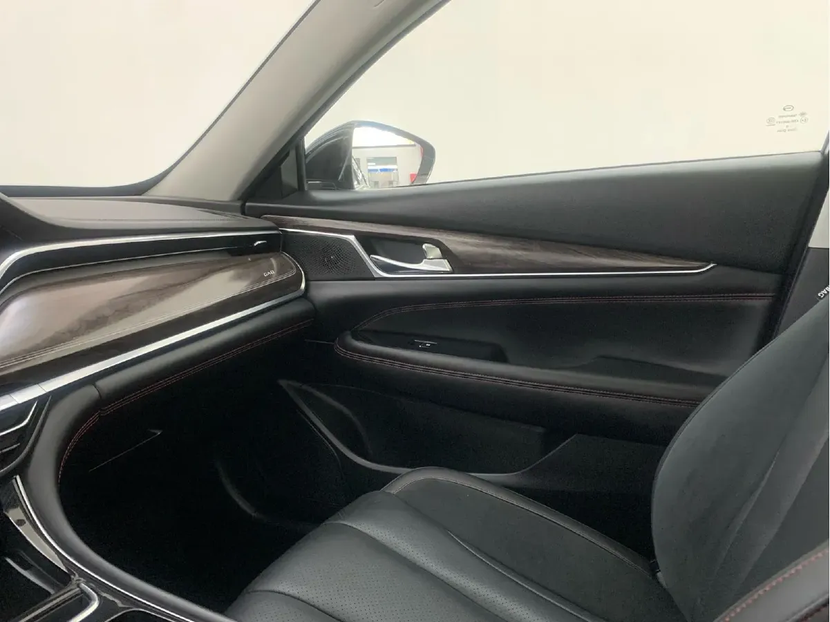 2020 GAC Trumpchi GA8 2.0T 252HP L4 6AT,autocango,china used car exporter,china ev exporter,chinese used car exporter,chinese used ev exporter