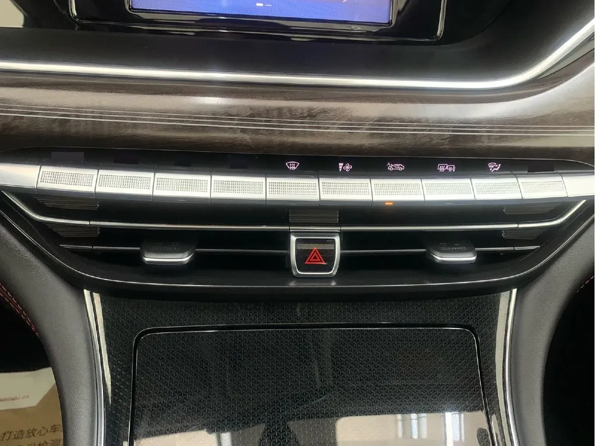 2020 GAC Trumpchi GA8 2.0T 252HP L4 6AT,autocango,china used car exporter,china ev exporter,chinese used car exporter,chinese used ev exporter