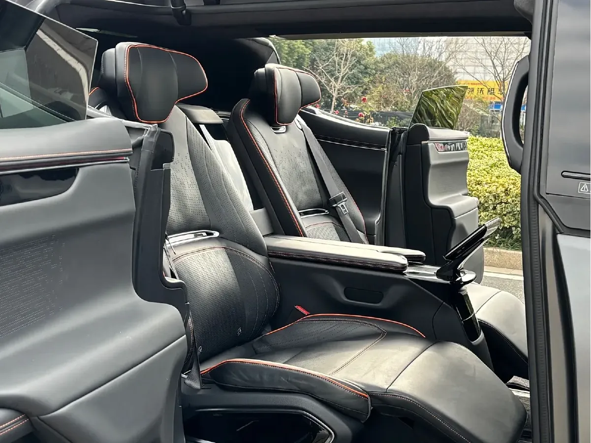 2021 HiPhi X BEV 97KWH,autocango,china used car exporter,china ev exporter,chinese used car exporter,chinese used ev exporter