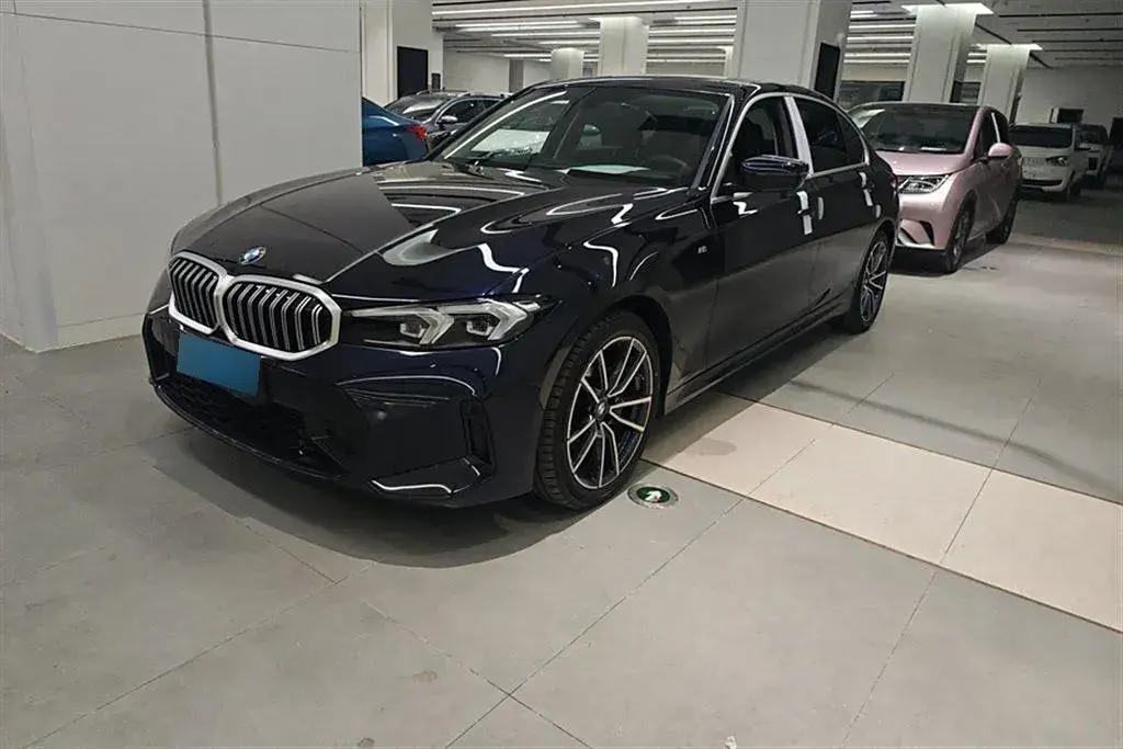 2023 BMW 3 Series 2.0T 156HP L4 8AT