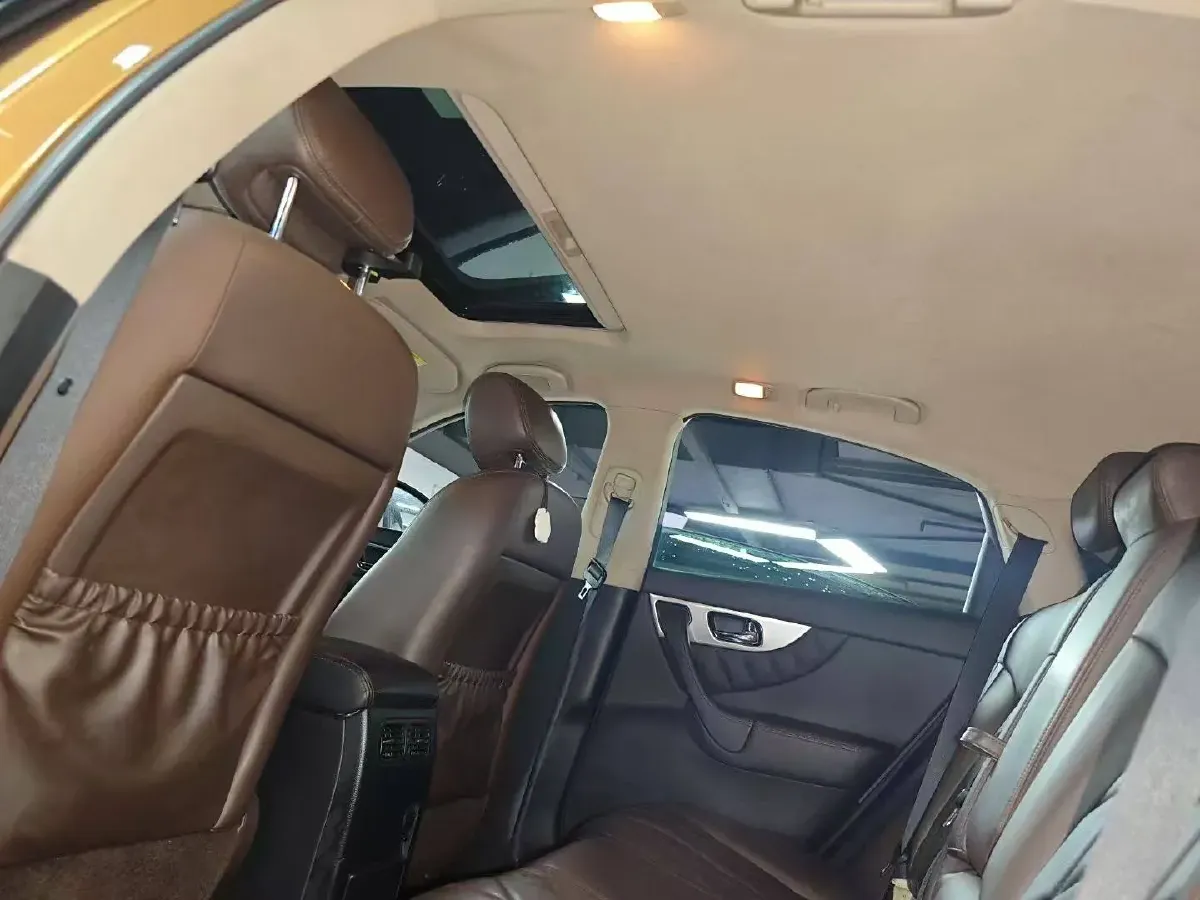 2010 Infiniti FX 3.5L 332HP V6 7AT,autocango,china used car exporter,china ev exporter,chinese used car exporter,chinese used ev exporter