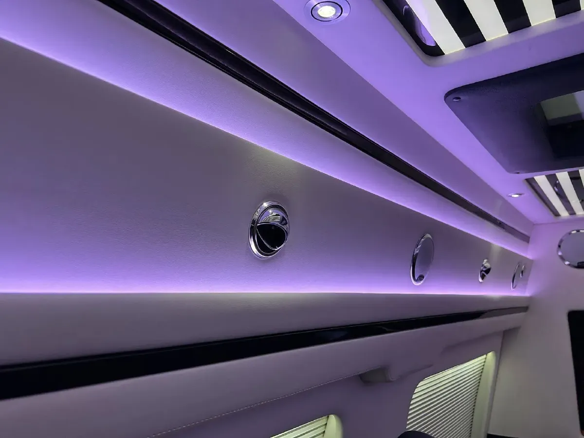 2016 GMC SAVANA 5.3L 314HP V8 4AT,autocango,china used car exporter,china ev exporter,chinese used car exporter,chinese used ev exporter