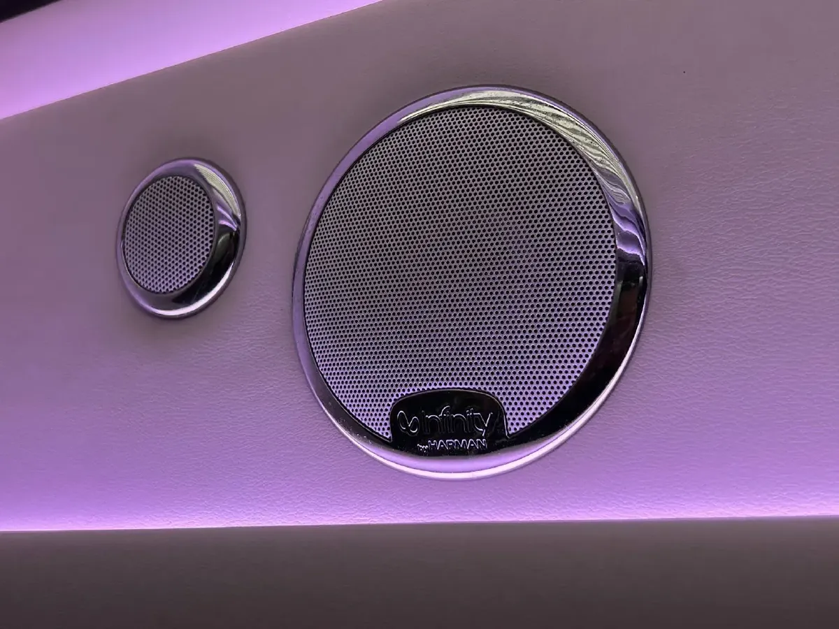 2016 GMC SAVANA 5.3L 314HP V8 4AT,autocango,china used car exporter,china ev exporter,chinese used car exporter,chinese used ev exporter