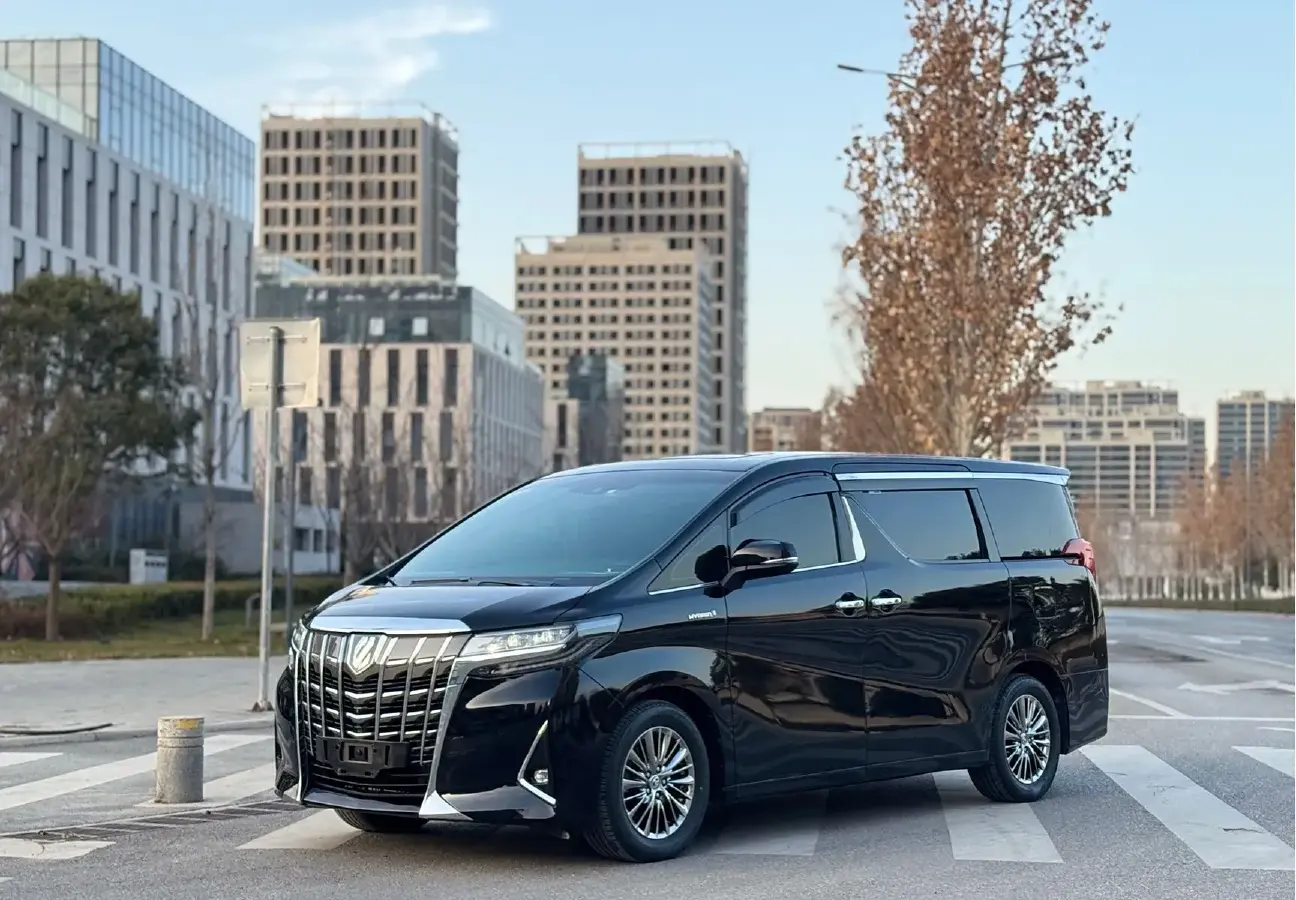 2019 Toyota Alphard 2.5L 117HP L4 E-CVT Hybrid