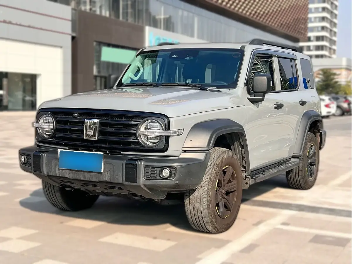 2021 Tank 300 2.0T 227HP L4 8AT